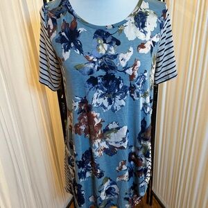 Honeyme Blue and White Short Sleeve Boxy T-Shirt